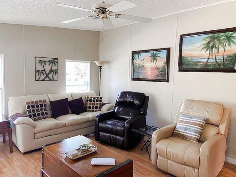 10 Mobile Home Living Room Decorating Ideas