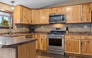 10 Types of Kitchen Cabinet Styles for Mobile Homes