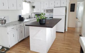 10 Mobile Home Kitchen Island Ideas