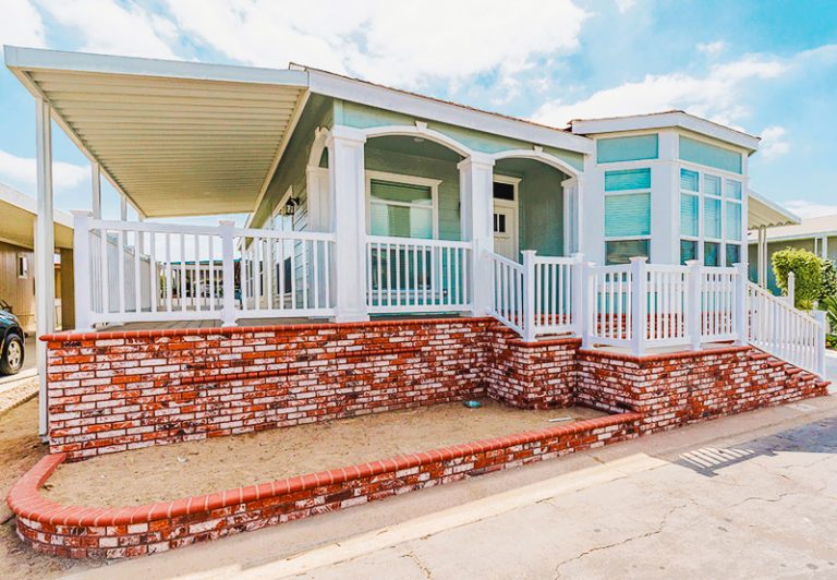 4 Types of Brick Skirting for Mobile Homes