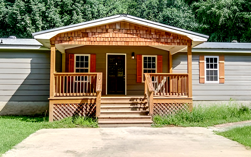 Front Porch Designs for Double-Wide Mobile Homes