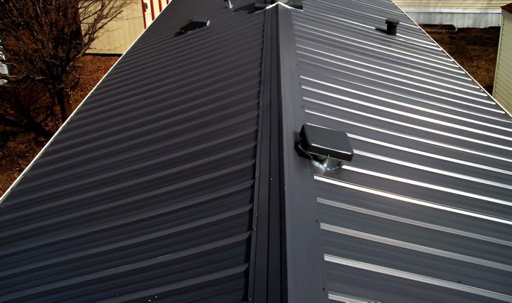 Selecting the Perfect Metal Roof for Your Mobile Home