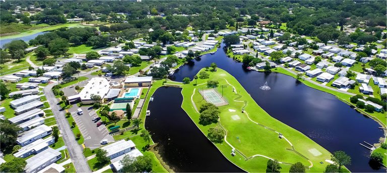 Senior Mobile Home Parks: 55+ Communities in Florida