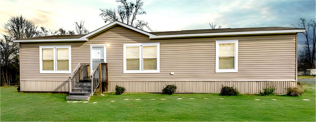 Potential Risks and Pitfalls Buying Foreclosed Mobile Homes