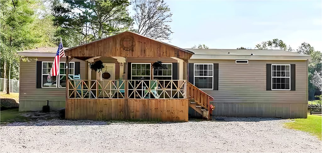 Farmhouse-Style-Porch Mobile Home