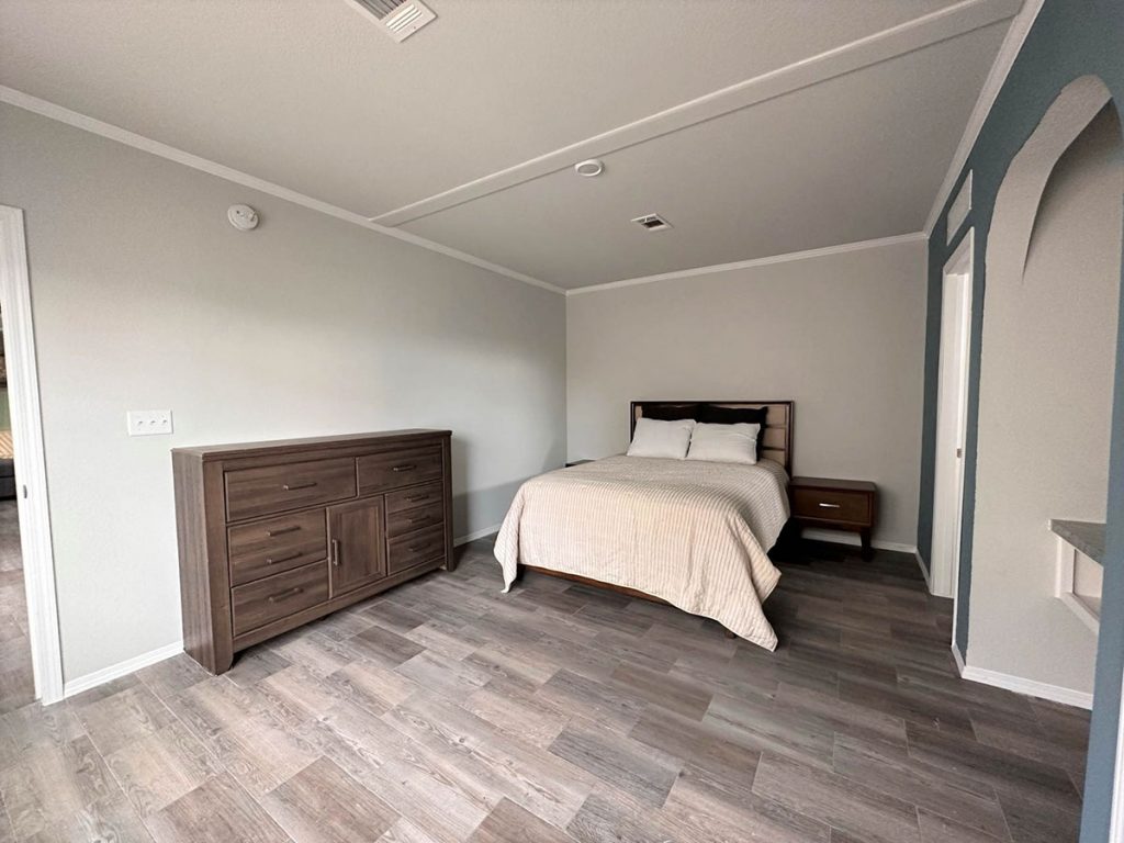 Single-Wide-Master-Bedroom-Furniture