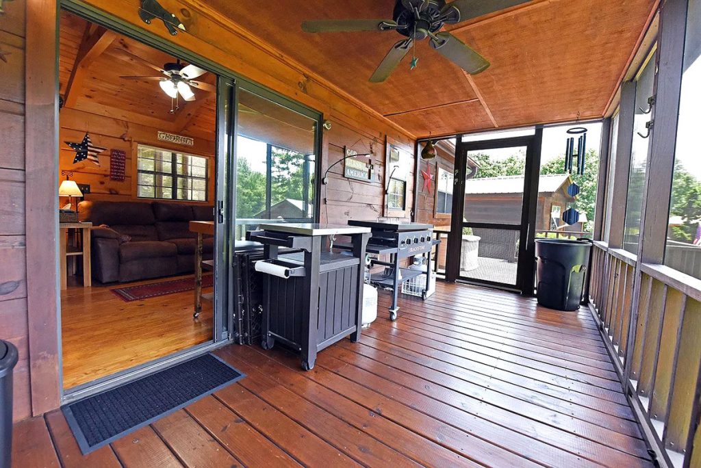 Single-Wide-Mobile-Home-Log-Cabin-Interior