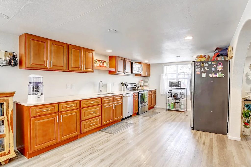 Double-Wide Kitchen