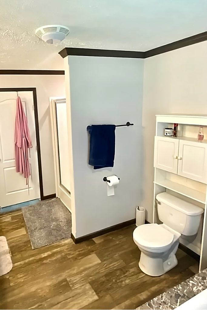 Mobile-Home-Master-Bathroom Flooring 