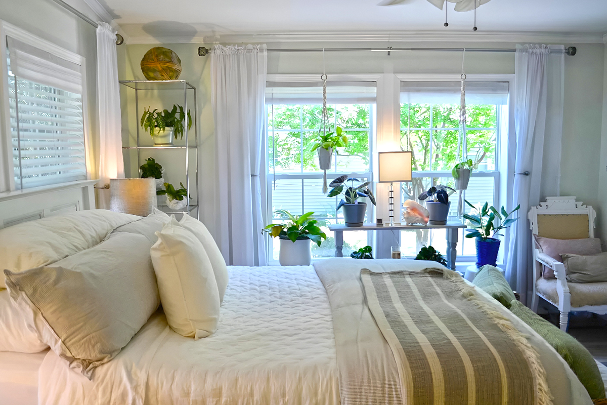 Mobile-Home-Indoor-Plant-Bedroom Ideas