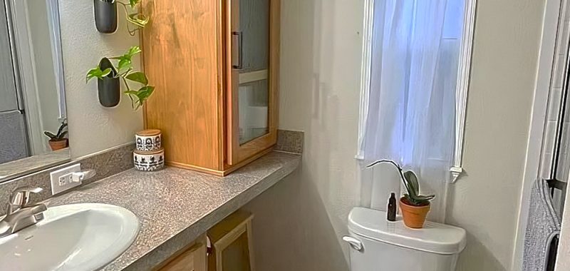Space-Saving Ideas for Small Mobile Home Bathrooms