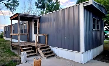 7 Siding Styles That Increase Mobile Home Curb Appeal