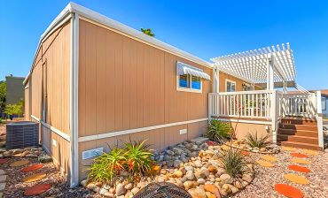 Step Inside this Beautiful 1974 Mobile Home with a Pergola