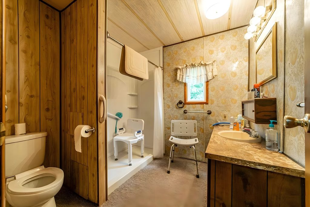 Inside a Gorgeous 1980 Mobile Home Makeover: Inspiring Renovation Ideas