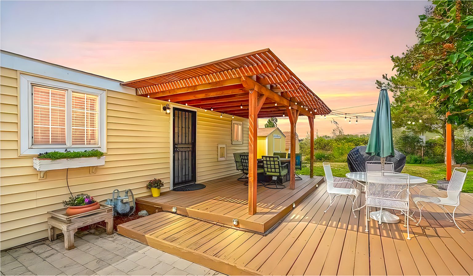 20 Mobile Home Deck Decor Ideas