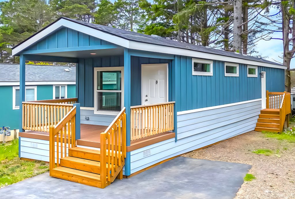 Mobile-Home-Exterior-Blue Board-and-Batten-Siding