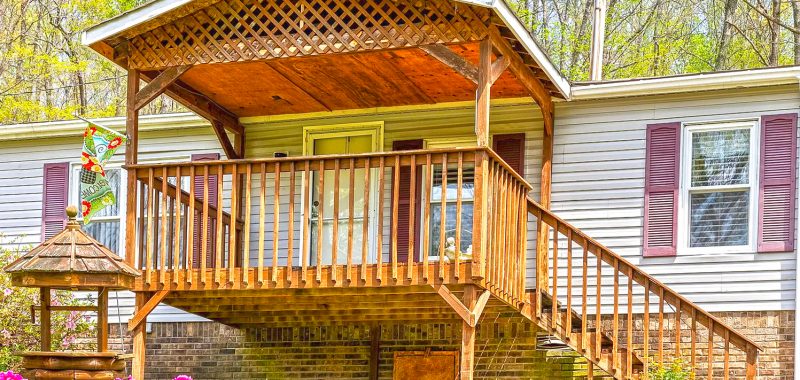 7 Wooden Porch Mobile Home Design Ideas