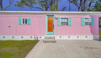 1972-Mobile-Home Pink-Color-Palette