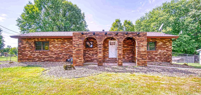 This 1977 Mobile Home Gets a Brick Exterior Makeover