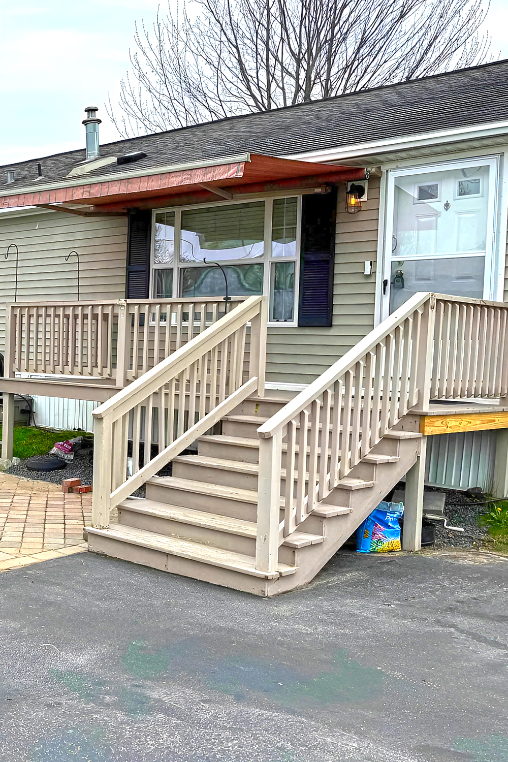 Simple Awning for a Cozy, Functional Porch