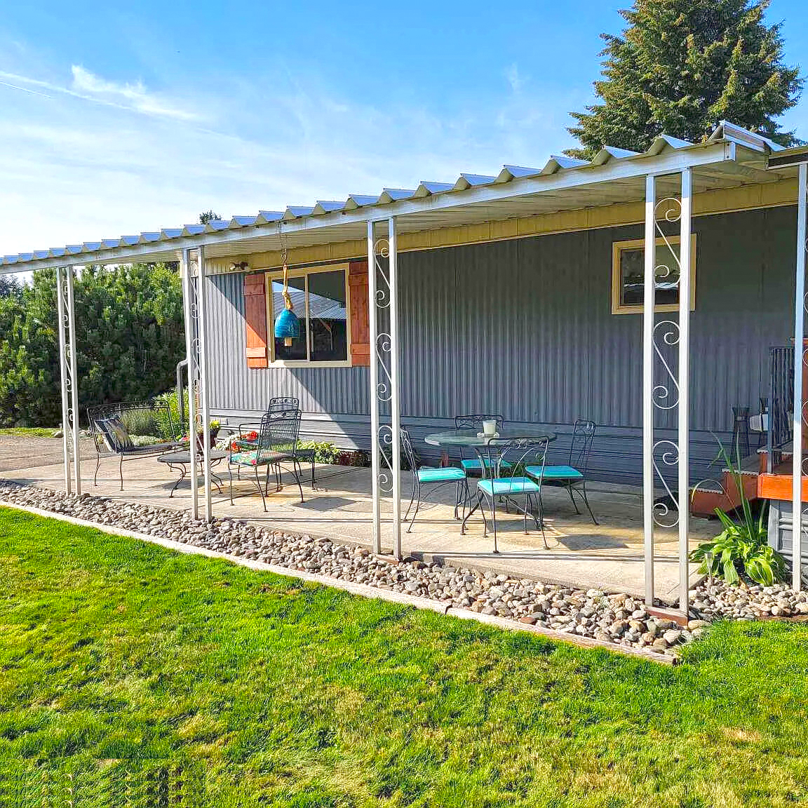 covered patio