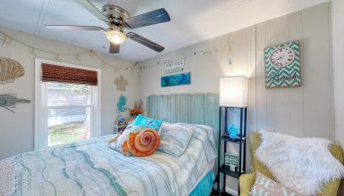 Coastal Mobile Home Bedroom Decor Inspiration