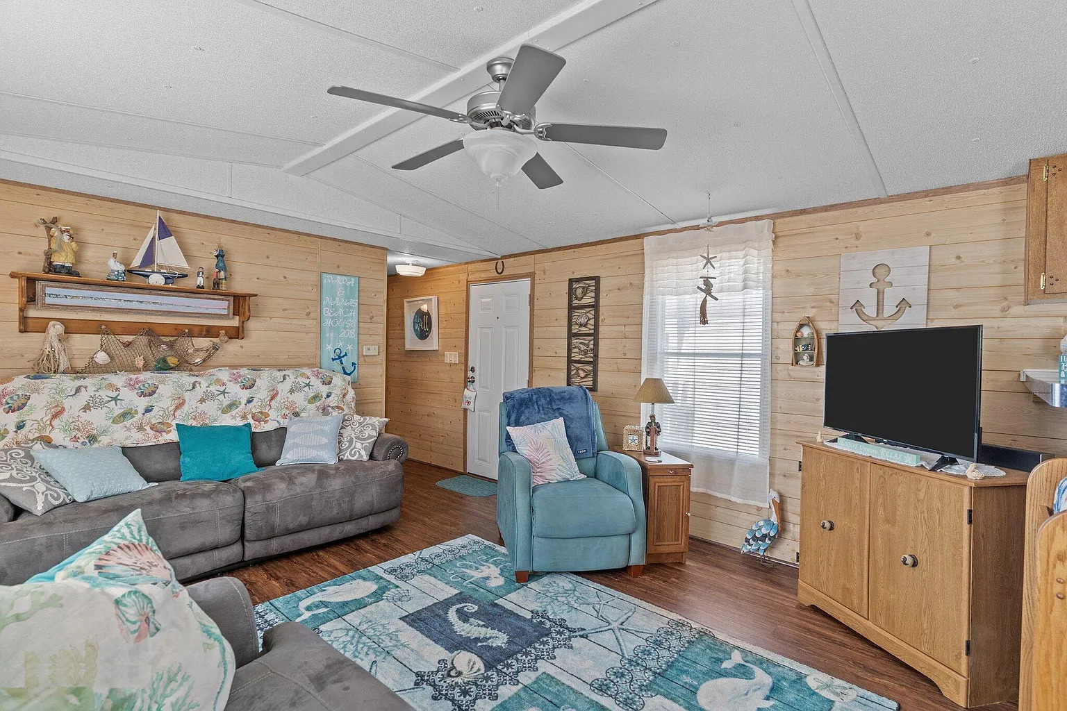 How-To Decorate a Mobile Home Living Room in a Coastal Cottage Style