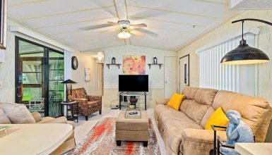 Mobile Home Living Room Transitional Decor