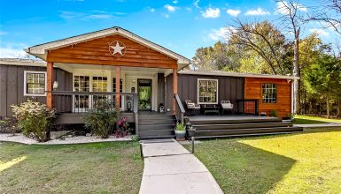 Modern Farmhouse Mobile Home Porch and Deck Design Inspiration