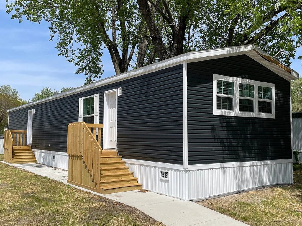 10 Mobile Home Siding Ideas for A Stunning Exterior