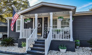 Cozy Mobile Home Front Porch