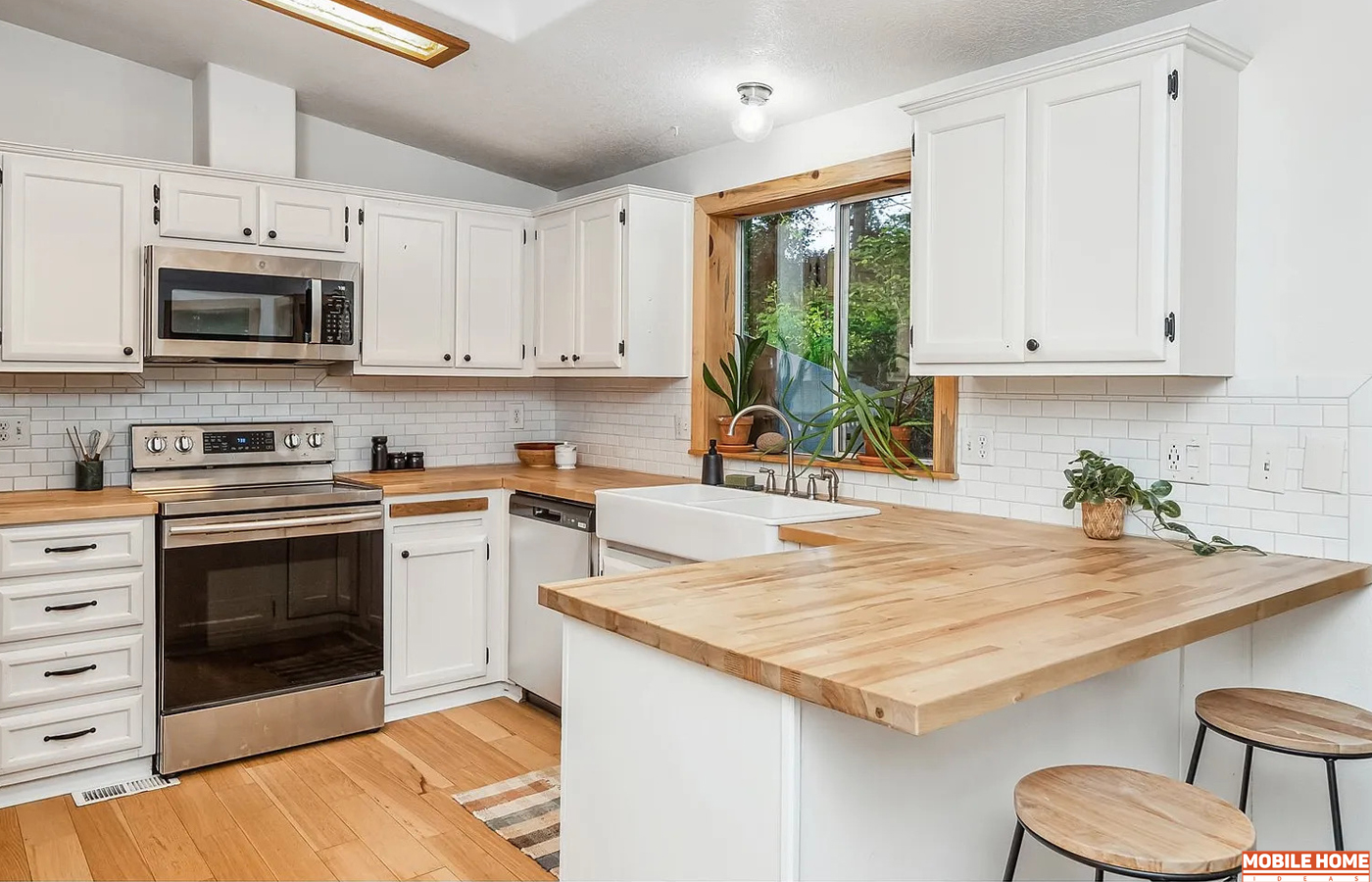 Double-Wide-Kitchen-with-Modern-Farmhouse-Style Ideas