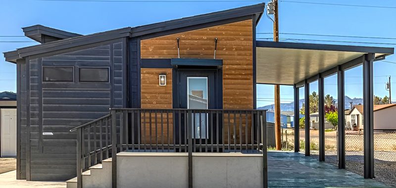 25 Modern Mobile Home Exterior Ideas to Enhance Curb Appeal