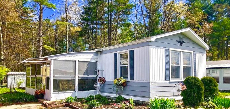 70s Single Wide Mobile Home Exterior