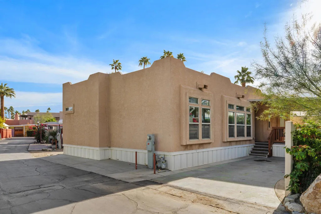 Pueblo-Style Manufactured Home