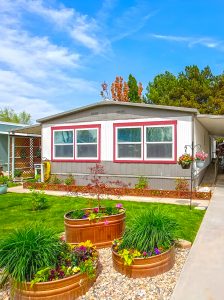 1976 Double Wide Mobile Home Remodel: Inspiring Interior & Exterior