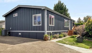 Tips for Selecting Double Wide Mobile Home Exterior Color Schemes