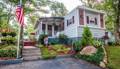 1973 Single Wide Mobile Home Exterior