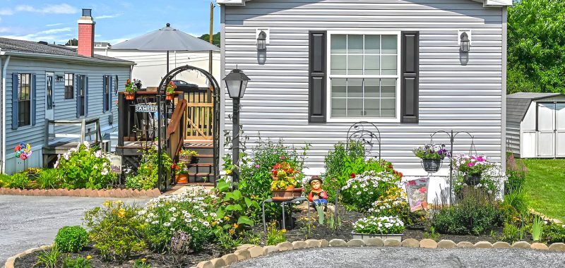 Beautiful Single Wide Mobile Home: Inspiring Interior & Exterior Makeover Ideas