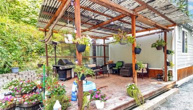 Double-Wide-Mobile-Home-Deck Design