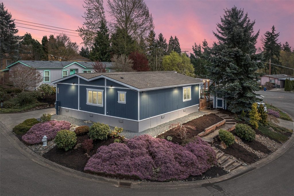 Double-Wide-Mobile-Home-Landscaping-Corner Lot Showstopper