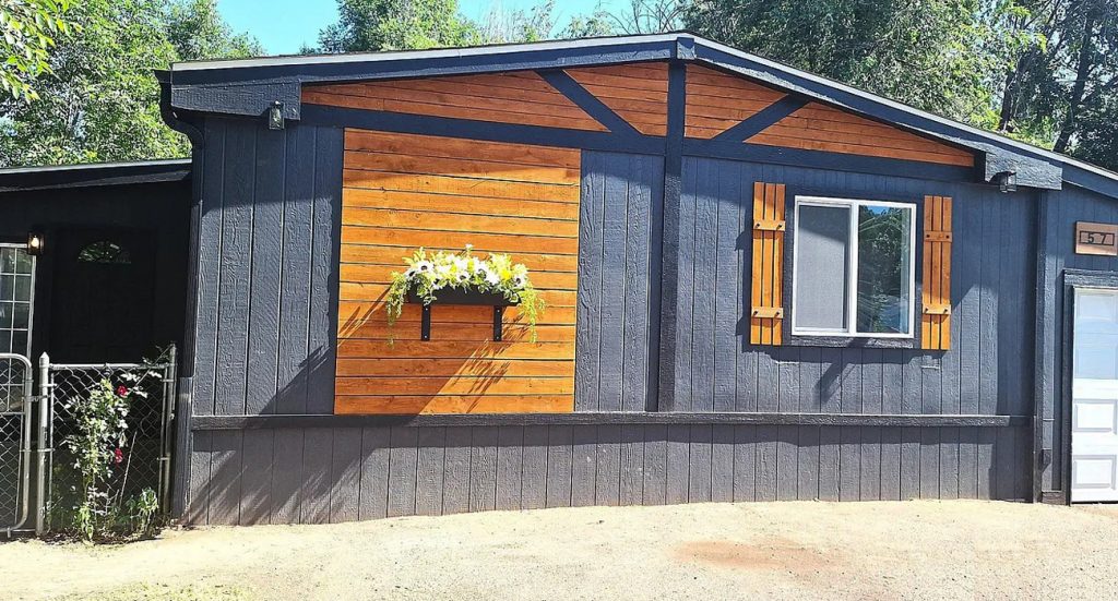 23 Stunning Mobile Home Exterior Wooden Shutter Ideas