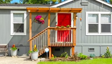 20 Small Mobile Home Porch Design Ideas