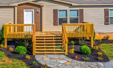 28 Mobile Home Walkway Ideas That’ll Instantly Boost Curb Appeal