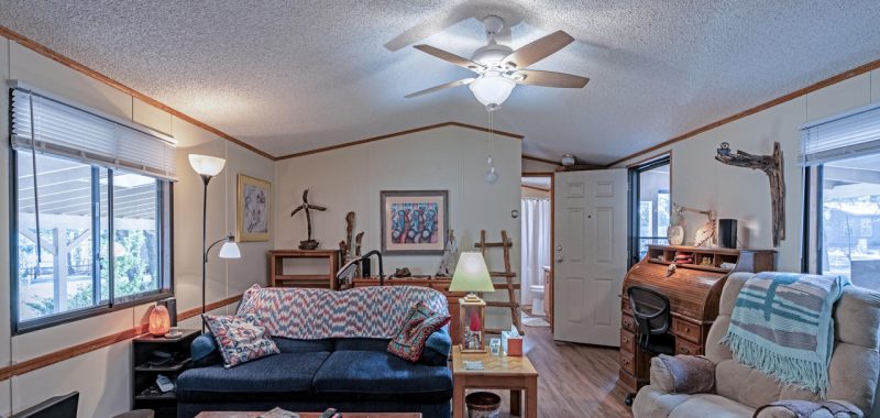 Single Wide Mobile Home Interior Looks Just Like a Cozy House
