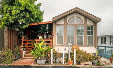 Single Wide Mobile Home Makeover Full of Color and Character