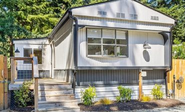 Stunning Single Wide Mobile Home Makeover That Feels Brand New