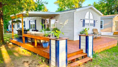 Inspiring Mobile Home Deck and Porch Designs That Add Instant Outdoor Living Space