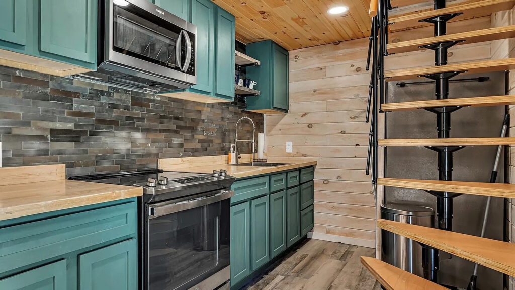 Modern-Container-House-Kitchen-Design Ideas