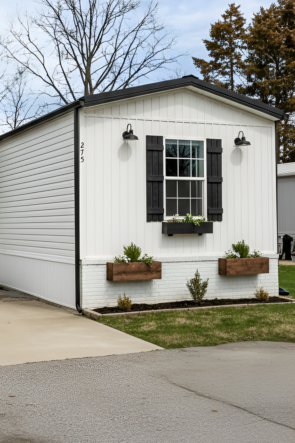 Farmhouse Manufactured Home Exterior Design Ideas